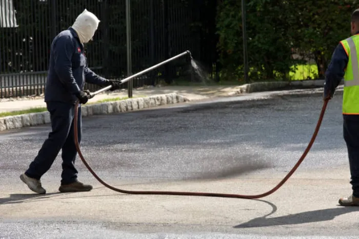 How Long Does Sealcoating Take To Dry in Roswell GA How Long Does Sealcoating Take To Dry in Roswell GA